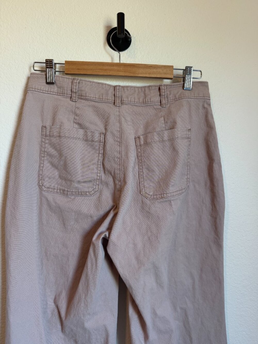 Old Navy High Rise Wide-Leg Chino Pants Mollusk Size 8 - Picture 5 of 9